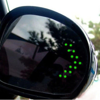 Повторитель поворота в зеркало стрелка 14 LED зеленый