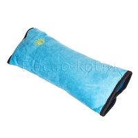 Подушка на ремень безопасности для детей голубая