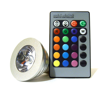 Светодиодная разноцветная лампочка с дистанционным управлением