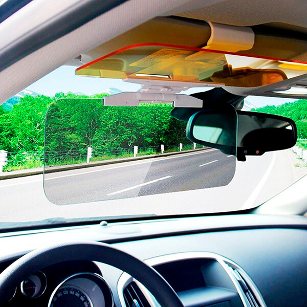 Солнцезащитный козырек в авто универсальный / Антибликовый в машину от солнца на лобовое стекло