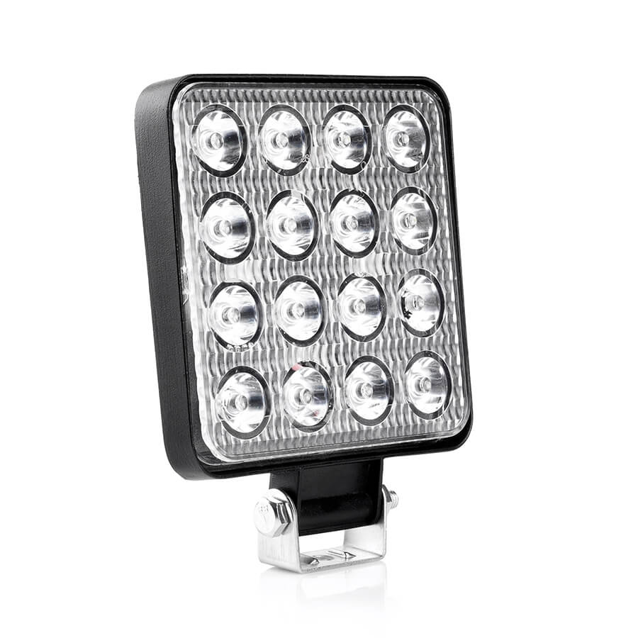 Светодиодная фара Super Slim ECO 16 SMD 3030 48W Spot 30° белый свет 1 шт